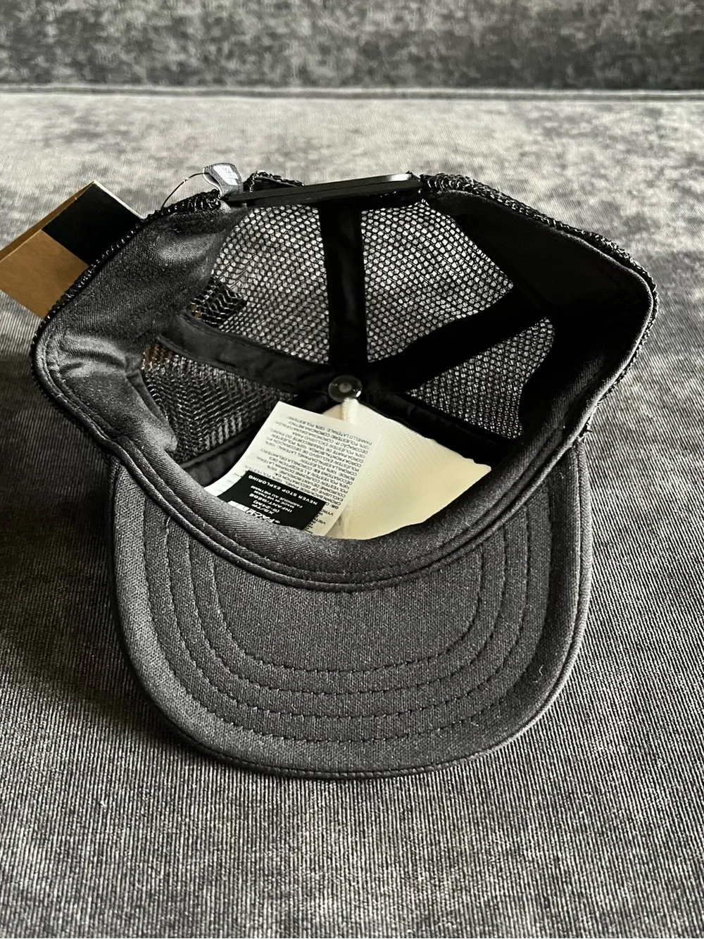 NWT The North Face Kids Trucker Hat Size XS (6-24 Months)